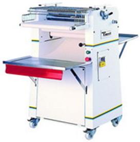 Formator cornuri F2